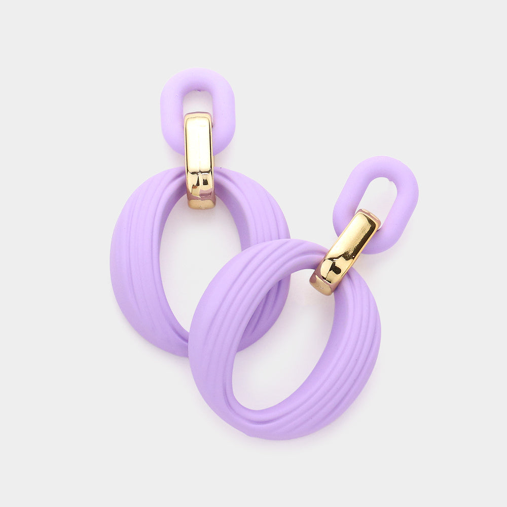 Lavender Geometric Open Oval Link Fun Fashion Earrings | Runway Earrings | Headshot Earrings