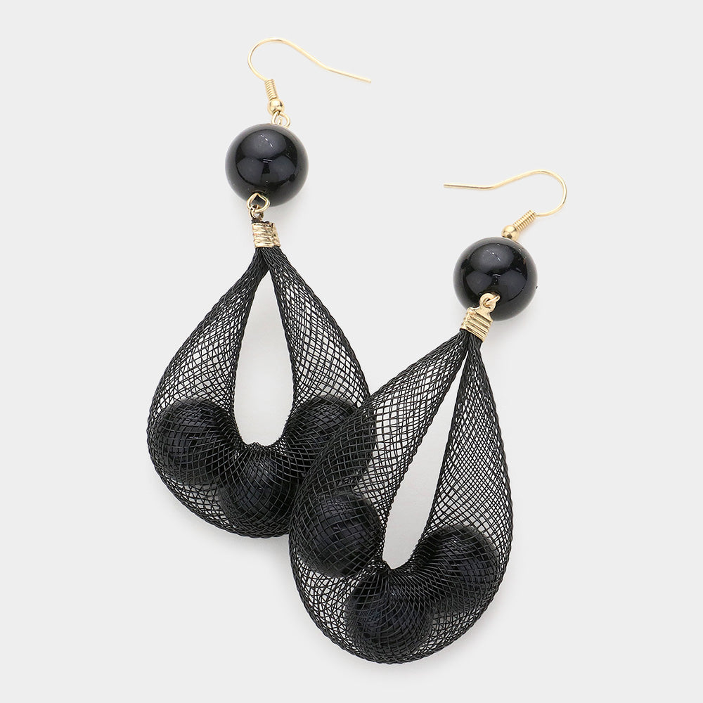 Black Mesh Tube with Black Pearl Fun Fashion Earrings on Gold | Headshot Earrings